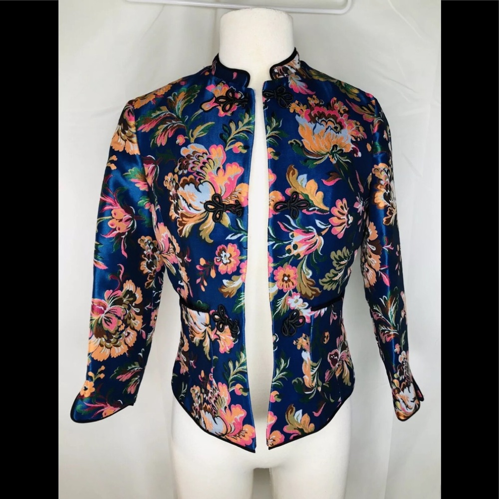 ⚡️SALE⚡️Zara floral Asian inspired jacket